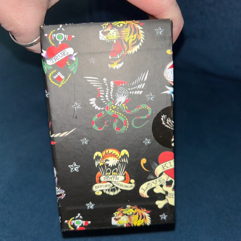 Ed Hardy Gold Skull Watch with Black Speaker - Picture 7 of 9